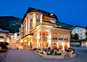 Отель Österreichischer Hof-im Bademantel direkt in die Alpentherme  Бад-Хофгаштайн